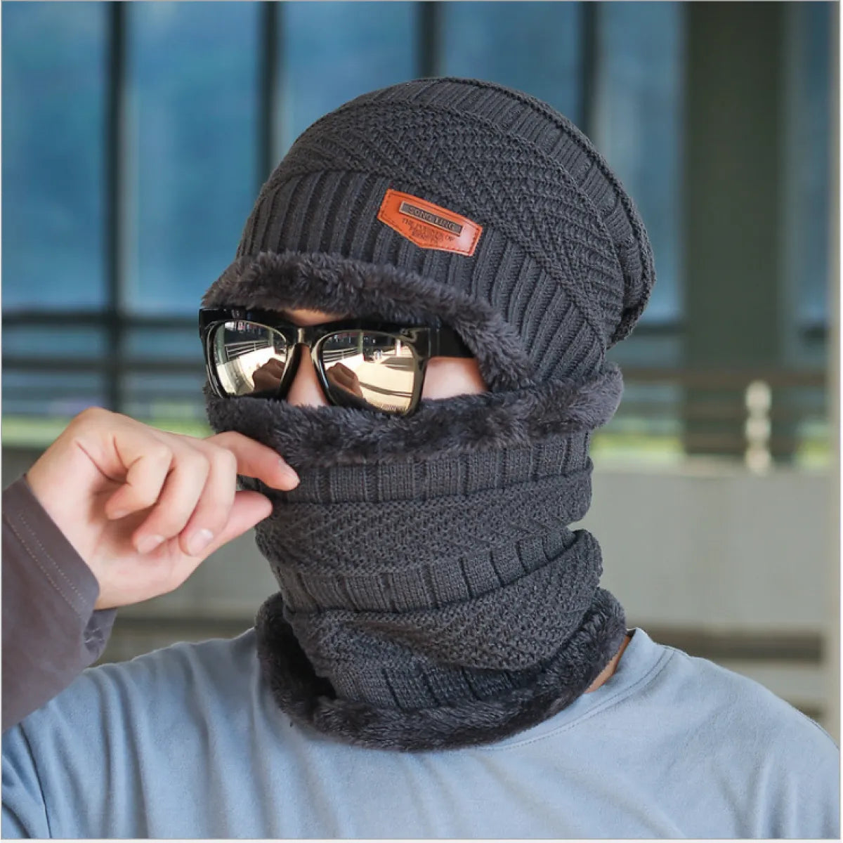 Men's Outdoor Warm Scarf & Fluff Hat by Endo33 Markets