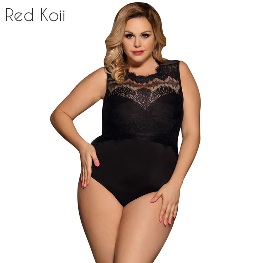 Plus Size Lace Lingerie Set