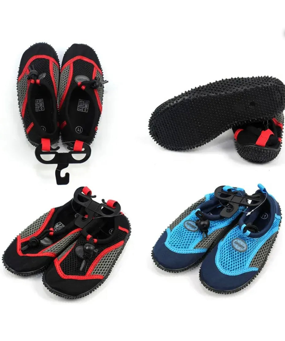 Aqua water shoes