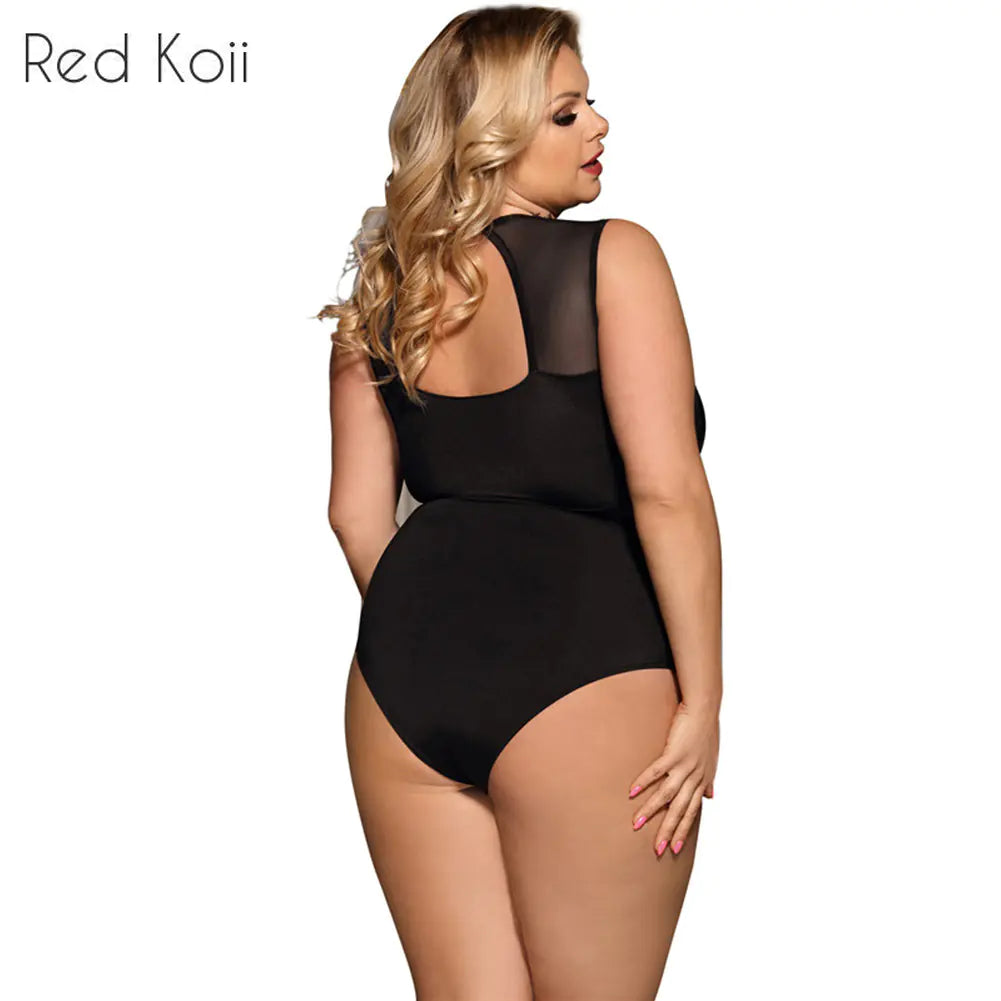 Plus Size Lace Lingerie Set