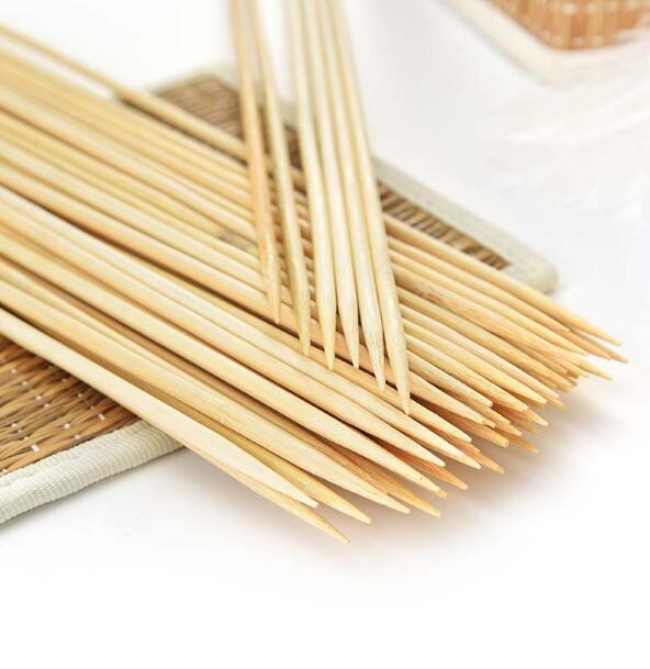 100 Natural Bamboo Skewers for BBQ and Parties by Endo33 Markets
